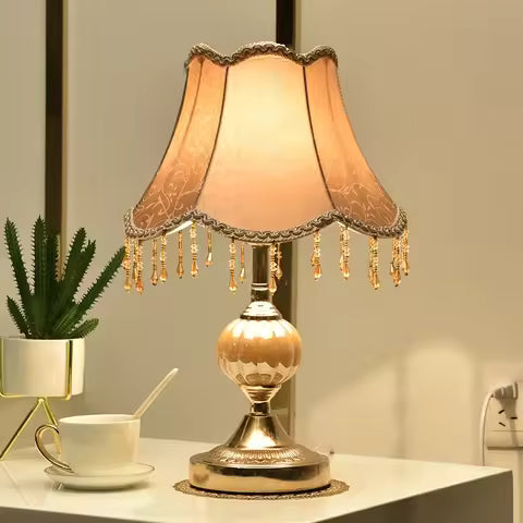 Lampe de Chevet Tactile Moderne Style Européen - Romantique & Créative