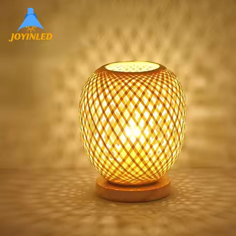 Lampe de Table Design en Bambou et Rotin - Artisanale, Style Asiatique, Idéale Bureau & Chambre