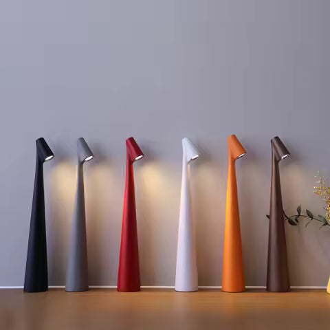Lampe de Chevet LED Tactile à Gradation - Charge USB, Ambiance Minimaliste pour Chambre et Bureau
