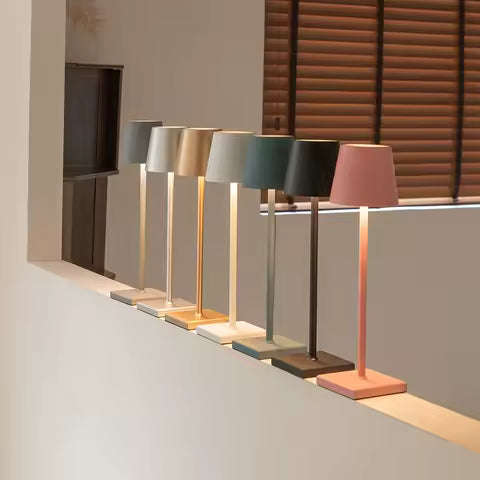 Lampe de Table Poldina Rechargeable USB, Sans Fil et Étanche - Interrupteur Tactile