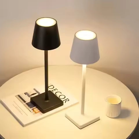Lampe de Bureau LED Rechargeable Tactile 3 Niveaux Dimmable - Ambiance Sans Fil Étanche