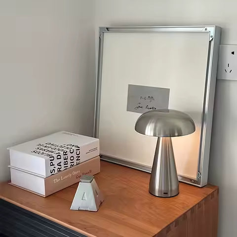 Lampe Champignon LED Rétro Rechargeable - Lampe de Chevet Tactile pour Chambre & Bar