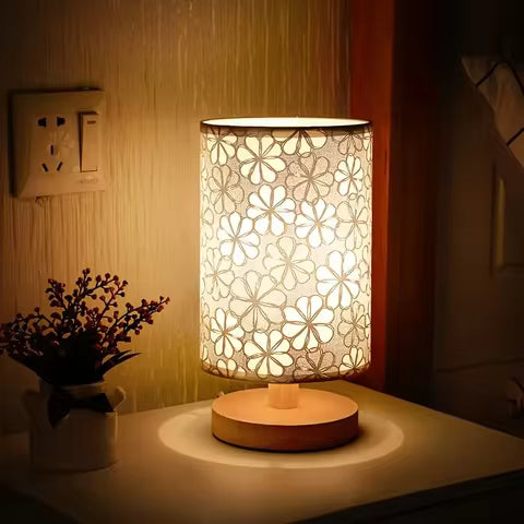 Lampe de Table Design avec Base en Bois et Abat-jour en Tissu - Alimentation USB, Lumière Tricolore