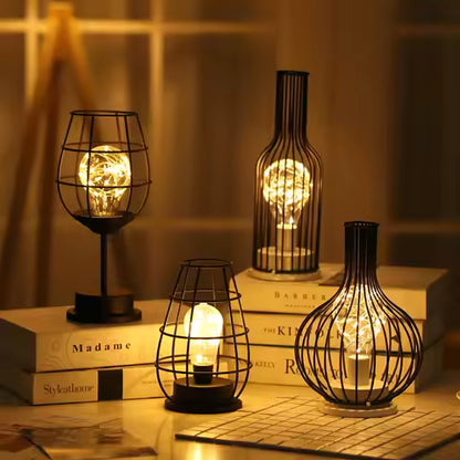 Veilleuse LED Design Cage en Fil de Fer - Lampe de Table à Piles pour Chambre et Salon